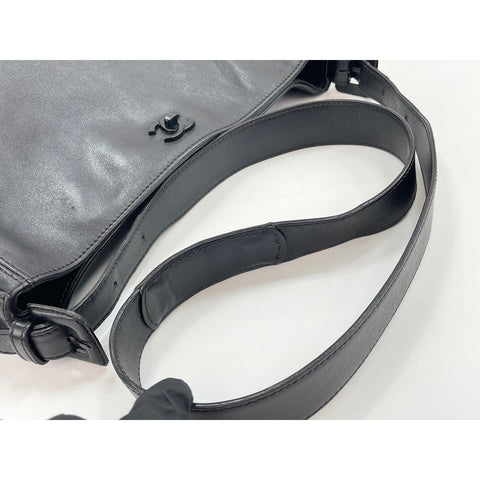 CHANEL Shoulder Bag black WS31747