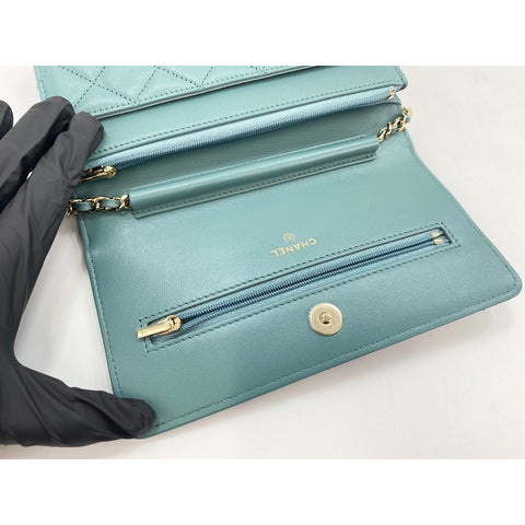 CHANEL Matrasse Shoulder Bag green WS31752