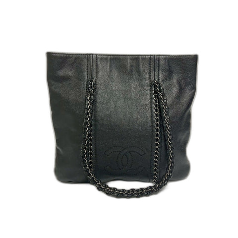 CHANEL Shoulder Bag leather black WS31762