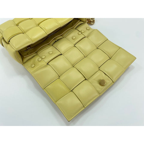 BOTTEGAVENETA The Chain Cassette Shoulder Bag yellow WS31771