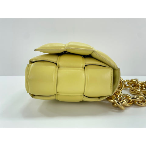 BOTTEGAVENETA The Chain Cassette Shoulder Bag yellow WS31771