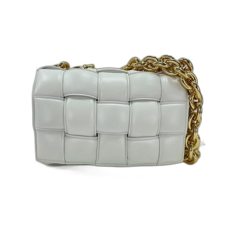 BOTTEGAVENETA The Chain Cassette Shoulder Bag white WS31772