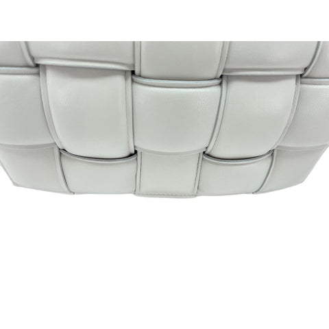 BOTTEGAVENETA The Chain Cassette Shoulder Bag white WS31772
