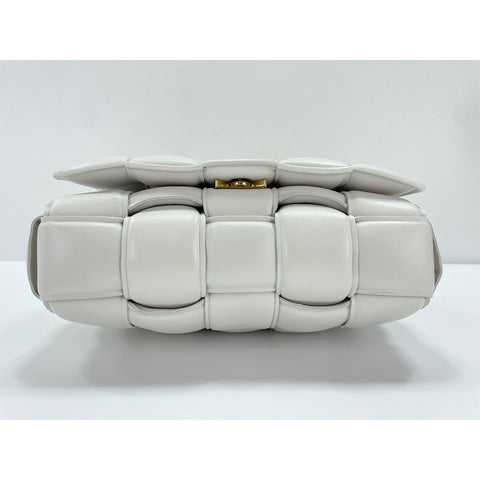 BOTTEGAVENETA The Chain Cassette Shoulder Bag white WS31772