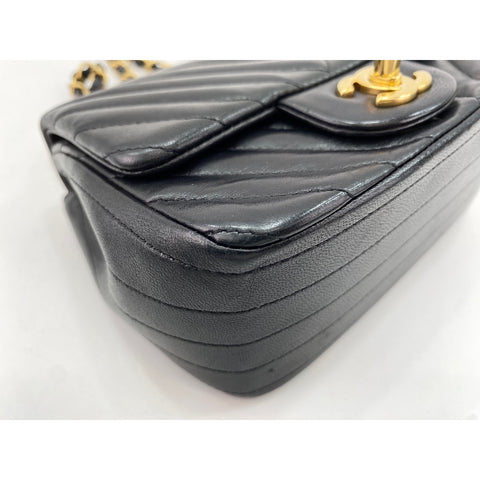 CHANEL Lambskin Mini Matelasse Shoulder Bag black WS31785