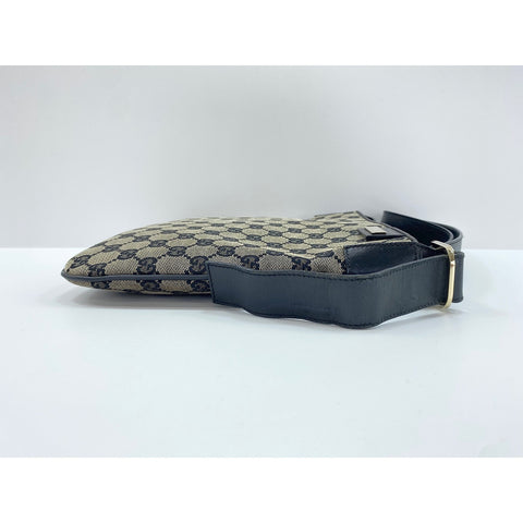 GUCCI GG canvas Shoulder Bag black WS31806