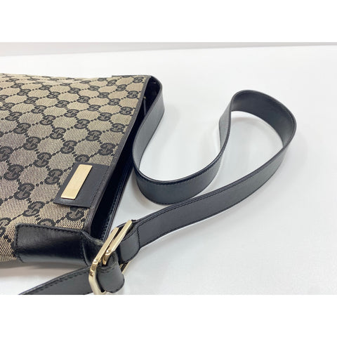 GUCCI GG canvas Shoulder Bag black WS31806