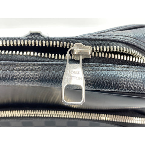 LOUIS VUITTON Dayton PM Sac à bandoulière noir WS31810