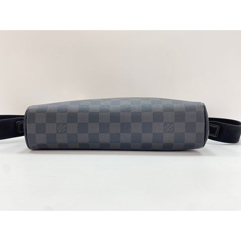 LOUIS VUITTON Dayton PM Sac à bandoulière noir WS31810
