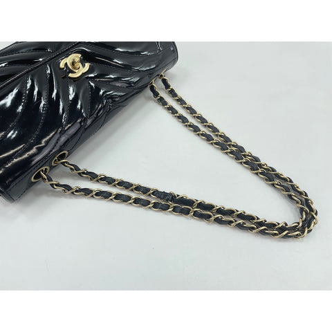 CHANEL Shoulder Bag black WS31826