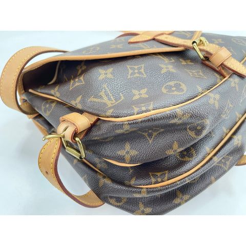 LOUIS VUITTON Saumur 30 Shoulder Bag Brown WS31829