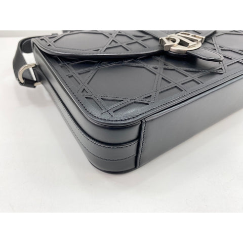 Christian Dior Leather Cannage Cosmo Shoulder Bag black WS31837