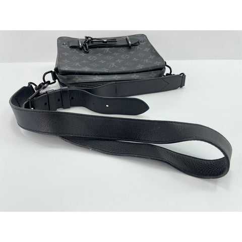 LOUIS VUITTON Steamer Shoulder Bag black WS31838