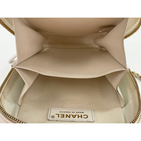 CHANEL 2-Way Matelass Handbag white WS31853