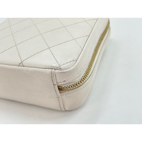 CHANEL 2-Way Matelass Handbag white WS31853