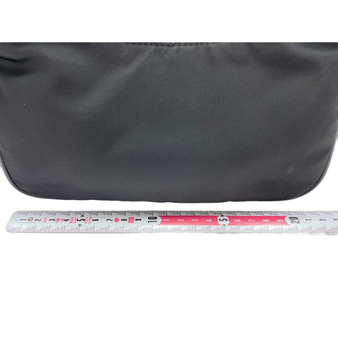 PRADA Re-Edition 2005 Shoulder Bag black WS31890