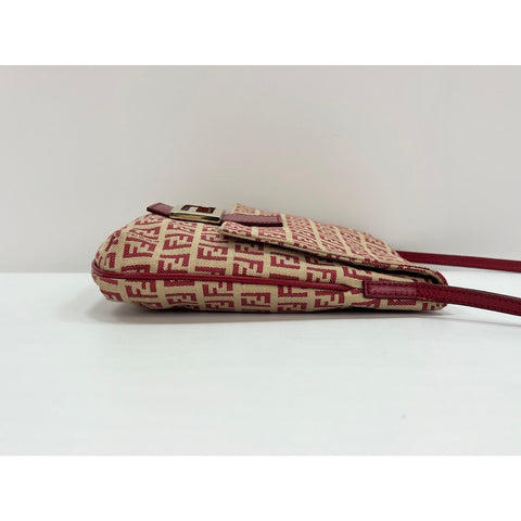 FENDI Kamsepochet Shoulder Bag Red WS31914