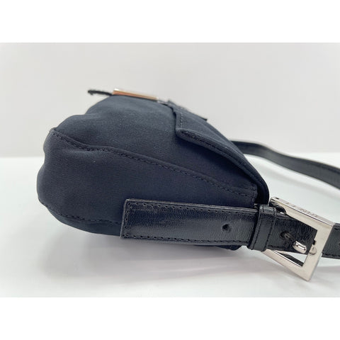 FENDI Mamma bucket Shoulder Bag black WS31943