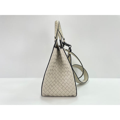 BOTTEGAVENETA 2WAY Elritica Handbag white WS31967