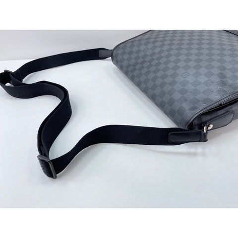 LOUIS VUITTON Daniel MM Shoulder Bag black WS31984