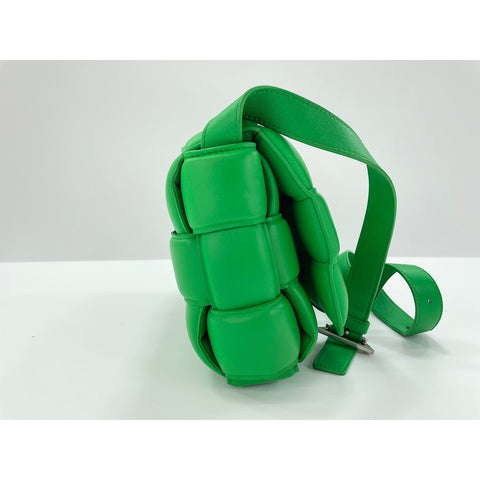 BOTTEGAVENETA Padded cassette Shoulder Bag green WS32010