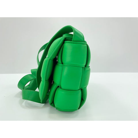 BOTTEGAVENETA Padded cassette Shoulder Bag green WS32010