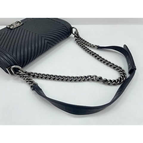 CHANEL Boy Chanel Large Shoulder Bag black WS32017