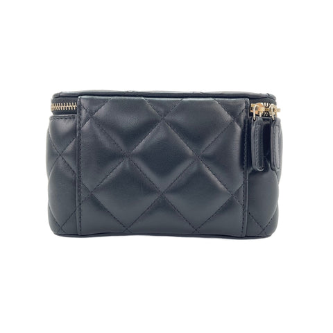 CHANEL Shoulder Bag black WS32018