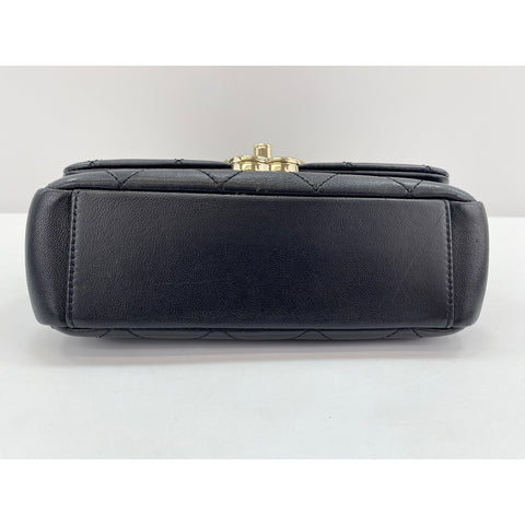 CHANEL Matrasse Shoulder Bag black WS32026