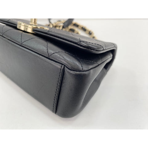 CHANEL Matrasse Shoulder Bag black WS32026