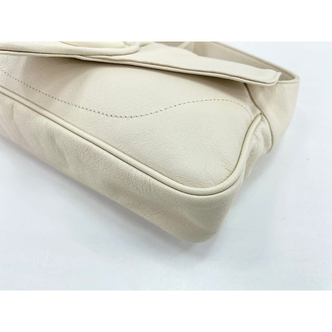 GUCCI aphrodite Shoulder Bag white WS32058
