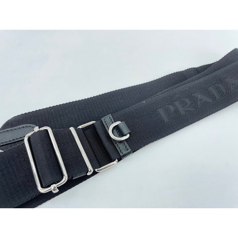 PRADA Re-edition 2005 Shoulder Bag black WS32064