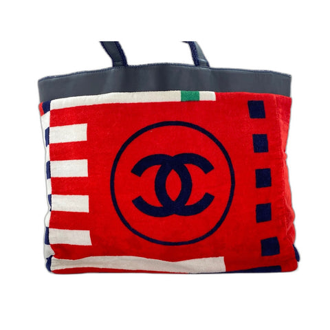 CHANEL Tote Bag Red WS32086