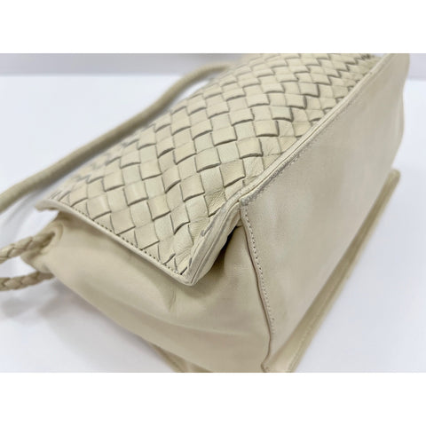 BOTTEGAVENETA Shoulder Bag white WS32112