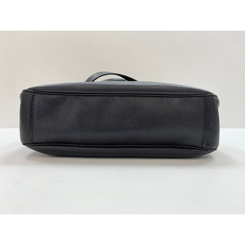 CHANEL Shoulder Bag black WS32117