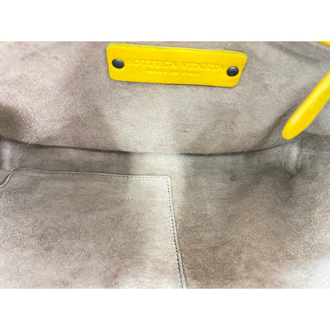 BOTTEGAVENETA INTRECCIATO Shoulder Bag yellow WS32126