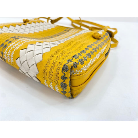 BOTTEGAVENETA INTRECCIATO Shoulder Bag yellow WS32126