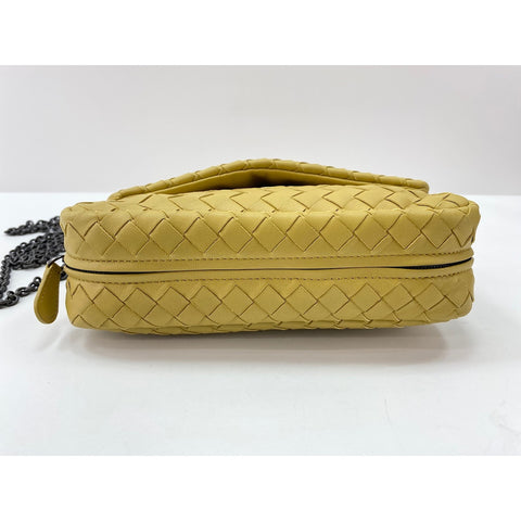 BOTTEGAVENETA INTRECCIATO Shoulder Bag yellow WS32139