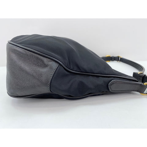 PRADA Handbag black WS32142