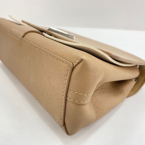 LOUIS VUITTON Verry Chain bag Shoulder Bag beige WS32344