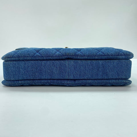 CHANEL Matrasse Handbag denim blue WS32347
