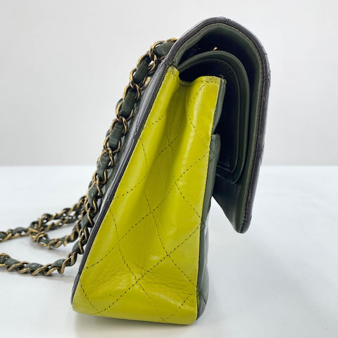 CHANEL Matrasse 25 Shoulder Bag lambskin green WS32366