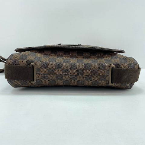LOUIS VUITTON Brooklyn MM Shoulder Bag Brown WS32380