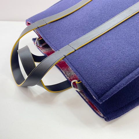 FENDI Handbag Navy WS32383