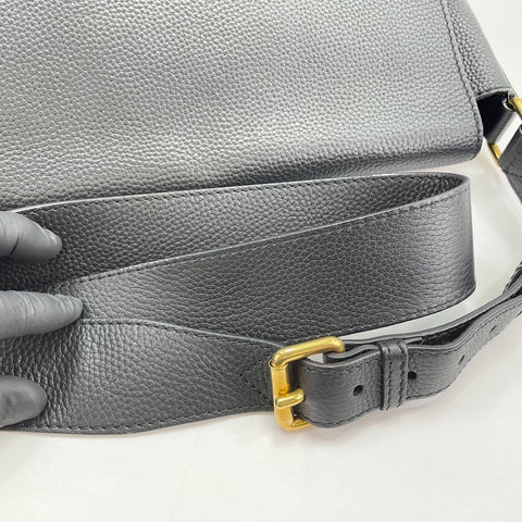 BURBERRY Messenger bag leather black WS32392