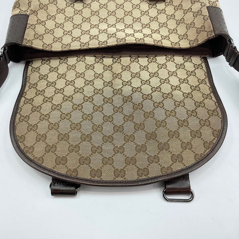 GUCCI Messenger bag beige WS32396