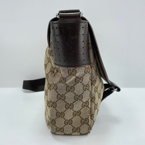 GUCCI Messenger bag beige WS32396