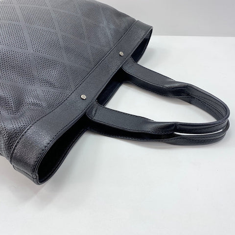 CHANEL Tote Bag leather black WS32403
