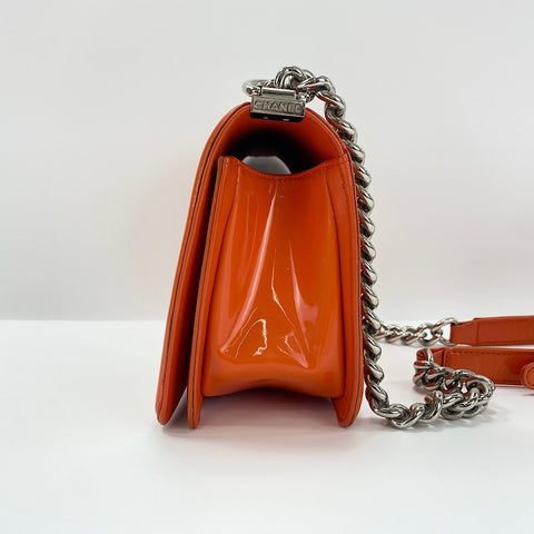 CHANEL Boy Chanel Medium Shoulder Bag enamel Orange WS32405