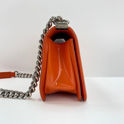 CHANEL Boy Chanel Medium Shoulder Bag enamel Orange WS32405